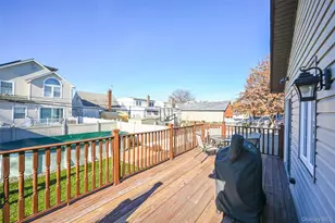 49-40 169th St, Flushing, NY 11365 - Photo 19