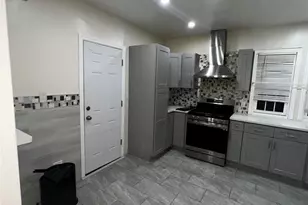 349 Warwick Ave, Mount Vernon, NY 10553 - Photo 5