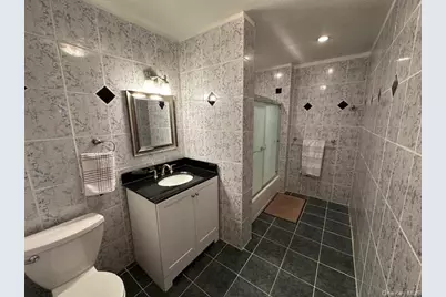 2 Heritage Drive #B, New City, NY 10956 - Photo 3