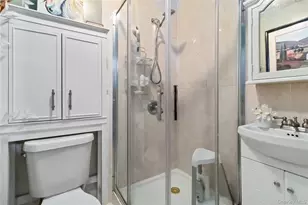 23-15 100th St, East Elmhurst, NY 11369 - Photo 15