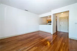 543 Main St, New Rochelle, NY 10801 - Photo 7