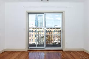 543 Main St, New Rochelle, NY 10801 - Photo 9