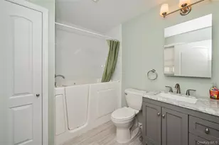 2319 Willow St, Wantagh, NY 11793 - Photo 13