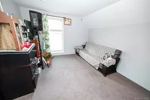 45 Rider Ave, Patchogue, NY 11772 - Photo 17