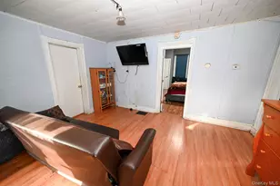 45 Rider Ave, Patchogue, NY 11772 - Photo 7