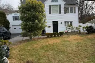 10 The Spur, Syosset, NY 11791 - Photo 19