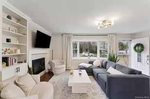 31 Howell Pl, Speonk, NY 11972 - Photo 9