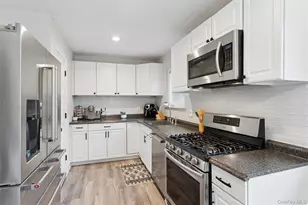 31 Howell Pl, Speonk, NY 11972 - Photo 11