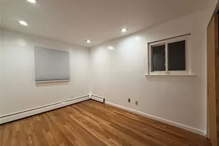 7 Gloucester Dr, Wyandanch, NY 11798 - Photo 11