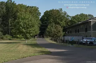 128 Vineyard Ave, Highland, NY 12528 - Photo 11