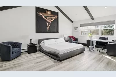 8 Hamilton Place, Lake Grove, NY 11755 - Photo 25