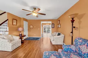 2576 Harding Ave, Bronx, NY 10465 - Photo 5