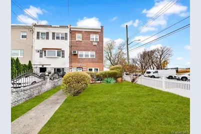 2576 Harding Avenue, Bronx, NY 10465 - Photo 3