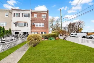 2576 Harding Ave, Bronx, NY 10465 - Photo 3