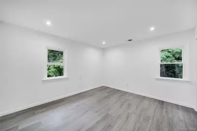 7 Weinmann Boulevard, Melville, NY 11747 - Photo 7