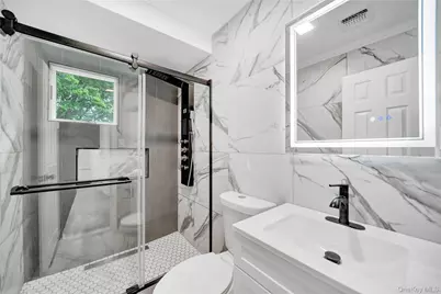 7 Weinmann Boulevard, Melville, NY 11747 - Photo 3