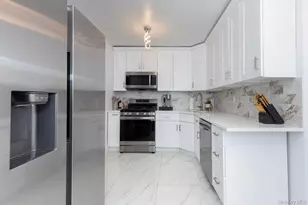 5 Sadore Ln, Yonkers, NY 10710 - Photo 3