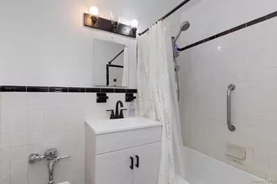 5 Sadore Lane #3R, Yonkers, NY 10710 - Photo 9