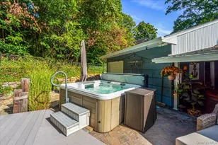 54A Upland Dr, East Northport, NY 11731 - Photo 31