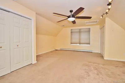 415 N Shore Drive, Wurtsboro, NY 12790 - Photo 19