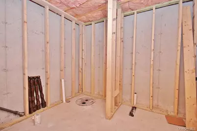 415 N Shore Drive, Wurtsboro, NY 12790 - Photo 21