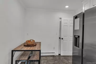 164 Donegan Avenue, Patchogue, NY 11772 - Photo 5