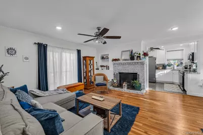 164 Donegan Avenue, Patchogue, NY 11772 - Photo 7