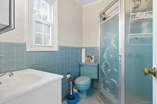 58 Dartmouth St, Garden City, NY 11530 - Photo 21