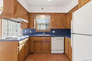 58 Dartmouth St, Garden City, NY 11530 - Photo 11