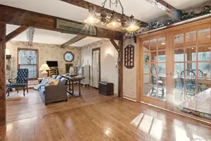 105 Rustic Rd, Port Jefferson, NY 11777 - Photo 9