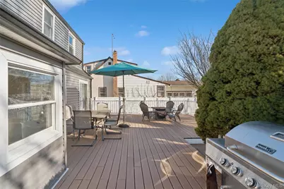 484 18th Street, West Babylon, NY 11704 - Photo 21