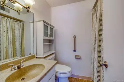 276 Temple Hill Road #2513, New Windsor, NY 12553 - Photo 5