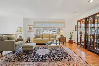 229 Betsy Ross Drive, Orangeburg, NY 10962 - Photo 9