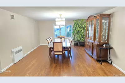 9 Gibbs Court #201, Monsey, NY 10952 - Photo 3