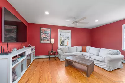 735 Aka 718 Wiggins Wiggins Street, Greenport, NY 11944 - Photo 11