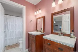 735 Aka 718 Wiggins Wiggins St, Greenport, NY 11944 - Photo 21