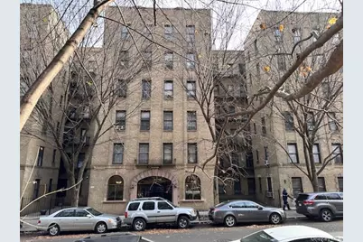 225 Bennett Avenue #2R, New York, NY 10040 - Photo 1