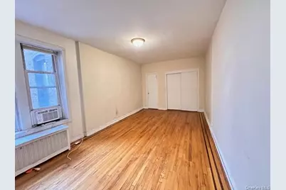 225 Bennett Avenue #2R, New York, NY 10040 - Photo 9