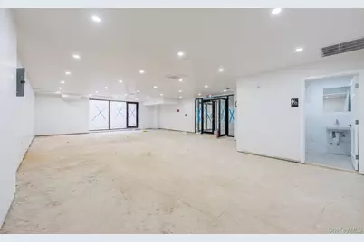 165-02 Sanford Avenue, Flushing, NY 11358 - Photo 35