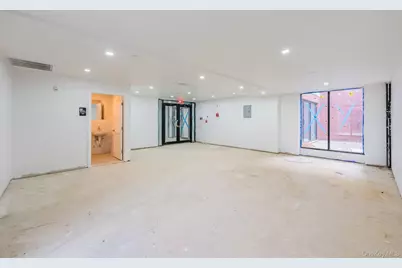 165-02 Sanford Avenue, Flushing, NY 11358 - Photo 37
