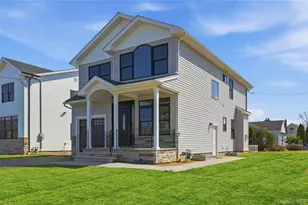 3380 Woodward Ave, Wantagh, NY 11793 - Photo 3