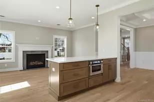 3380 Woodward Ave, Wantagh, NY 11793 - Photo 25