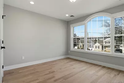 3380 Woodward Avenue, Wantagh, NY 11793 - Photo 25