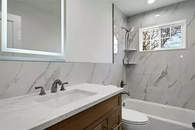 3380 Woodward Avenue, Wantagh, NY 11793 - Photo 37