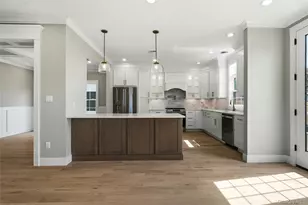 3380 Woodward Ave, Wantagh, NY 11793 - Photo 11