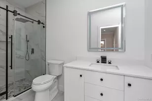 34 Calumet Dr, Dix Hills, NY 11746 - Photo 23