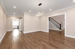 34 Calumet Dr, Dix Hills, NY 11746 - Photo 11