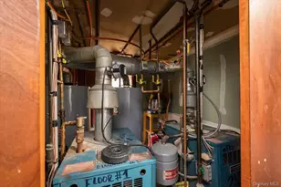 41 Atlantic Ave, Freeport, NY 11520 - Photo 33