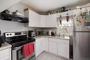 41 Atlantic Ave, Freeport, NY 11520 - Photo 29