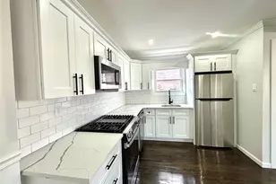 254-16 Craft Ave, Rosedale, NY 11422 - Photo 17